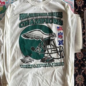 Vintage Philadelphia Eagles XXLlong sleeve shirt. 2002 NFC champions.